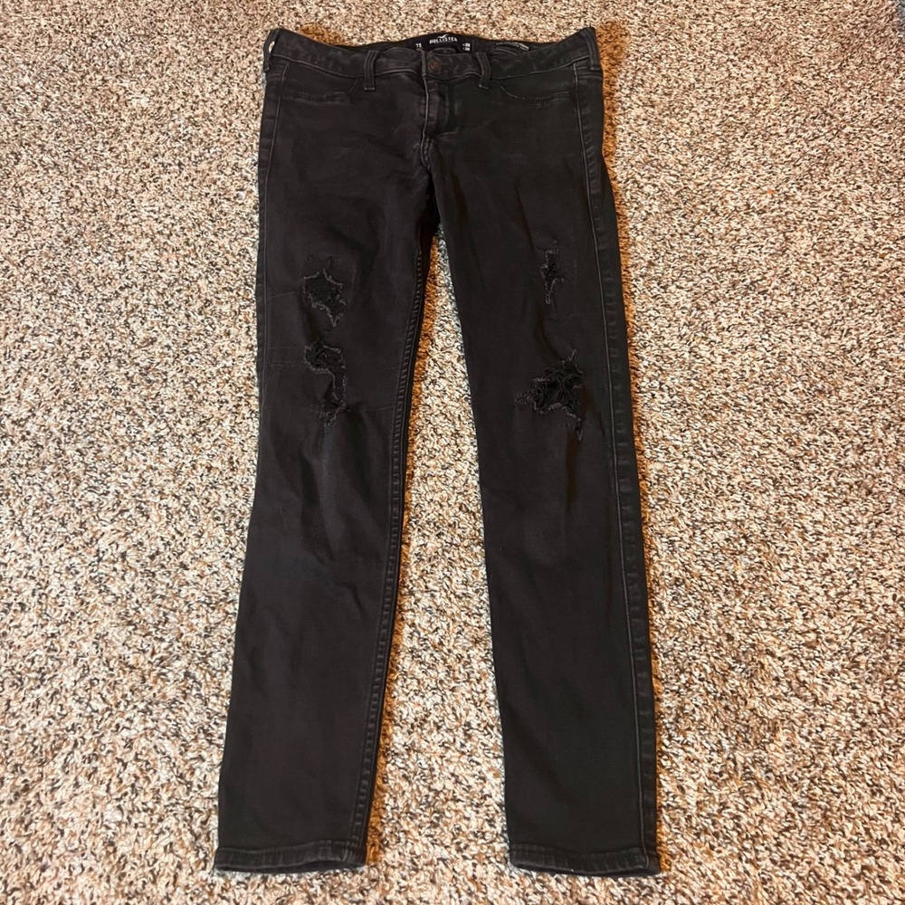 Hollister Distressed Black Wash Low Rise Skinny Jeans Size 7S W28 L26